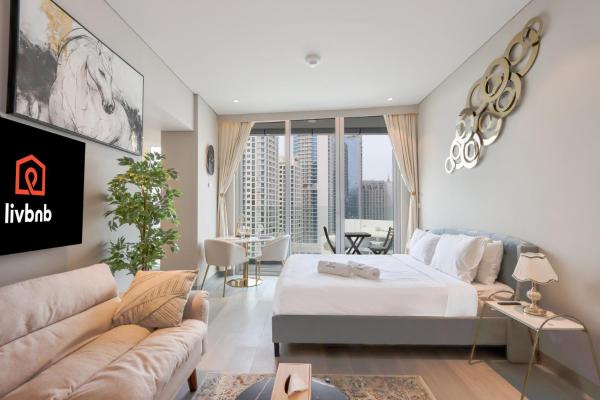 På billedet ses objektet Livbnb - Sea and Marina View, Steps to Marina Walk beliggende i byen Dubai.