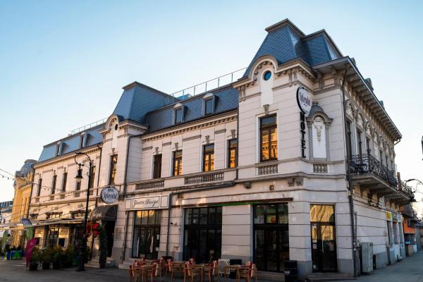 På billedet ses objektet Hotel Splendid 1900 beliggende i byen Craiova.