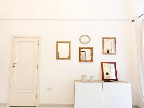 A la foto es mostra l'objecte Cas'Alcova situat a la ciutat de Ostuni.