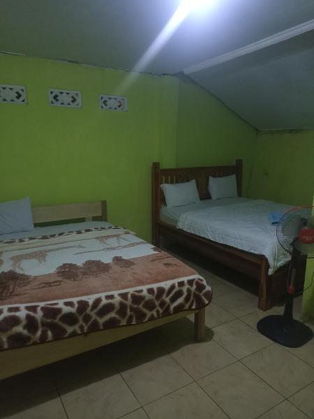 A la foto es mostra l'objecte Oke rinjani situat a la ciutat de Bayan.