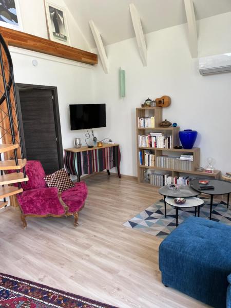 Nella foto è visibile l'oggetto Gite de Coussanne 3 situato nella città di Espalion.