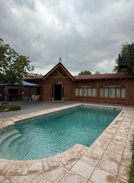 A la foto es mostra l'objecte Casa de fin de semana MENDOZA situat a la ciutat de Las Heras.