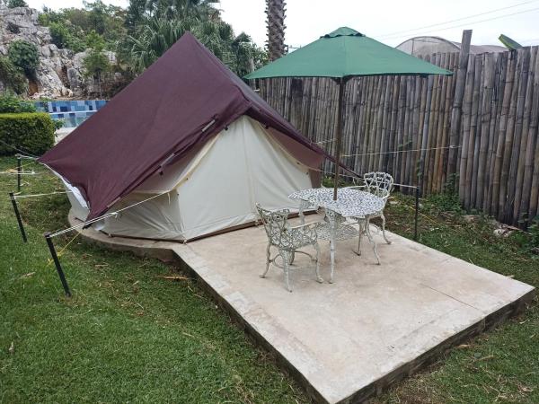 A la foto es mostra l'objecte Glamping Campamento Cuetzalan situat a la ciutat de Cuetzalán del Progreso.