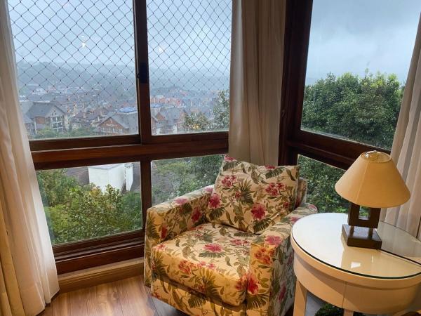 A la foto es mostra l'objecte Flat Aconchego Gramado Centro - Localizado no Centro de Gramado situat a la ciutat de Gramado.