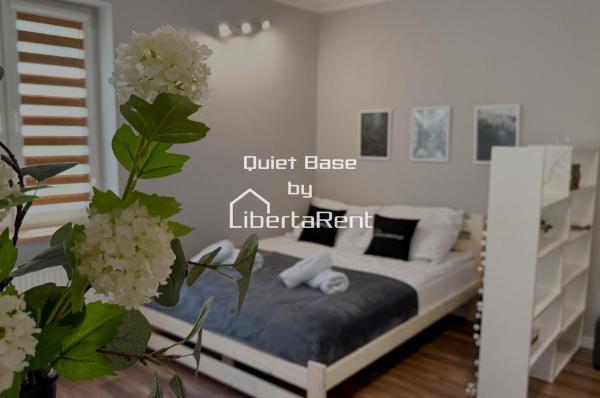 På billedet ses objektet Quiet Base by LibertaRent beliggende i byen Wałbrzych.