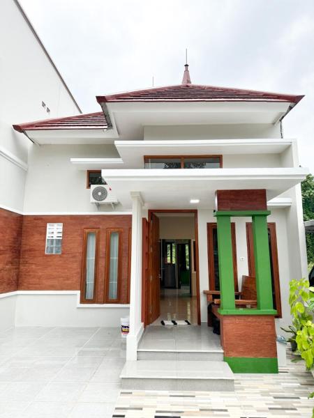 Villa Albinna By Homiq - Yogyakarta