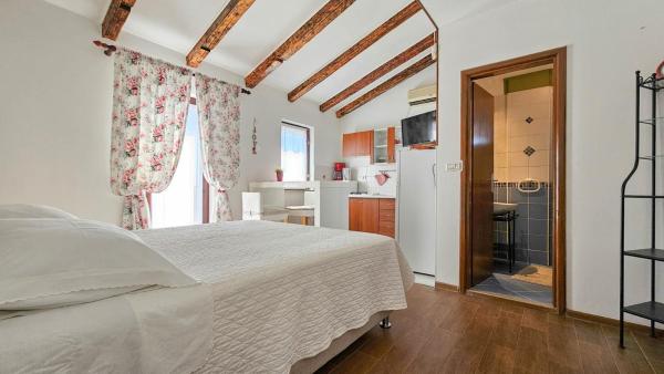 Marinela Studio - Novigrad