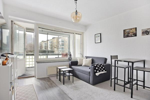 A la foto es mostra l'objecte Modern and Cozy Apartment with Balcony, Free Netflix and Fast WiFi situat a la ciutat de Malmö.