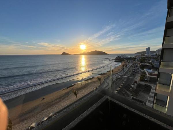 På billedet ses objektet Malecon de Mazatlán 9 beliggende i byen Mazatlán.
