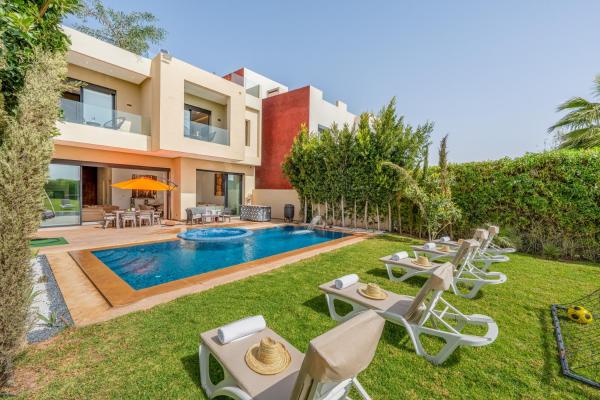 Na zdjęciu widoczny jest obiekt Villa cancun resort Luxury Spa-cinéma & jacuzzi położony w mieście Marrakesz.