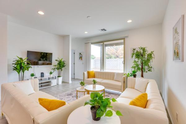A la foto es mostra l'objecte 10 Mi to Dtwn Phoenix Home Near Hiking and Biking! situat a la ciutat de Phoenix.