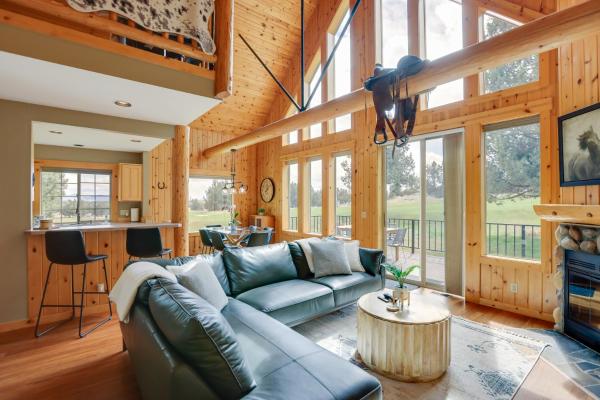 Ski, Hike, Golf Redmond Escape With Hot Tub! - Eagle Crest, OR
