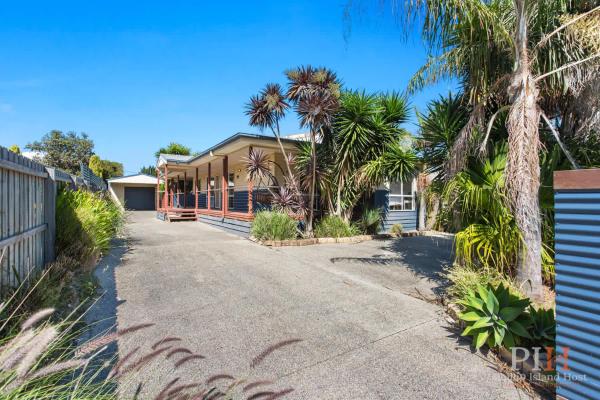 Cape Woolamai Family Beach House - San Remo