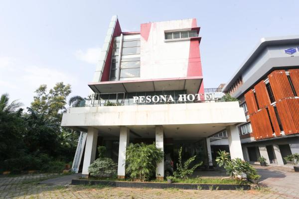 Auf dem Foto ist das Objekt Hotel Pesona Cikarang 6 Hour Stay in der Stadt Kedungg zu sehen.