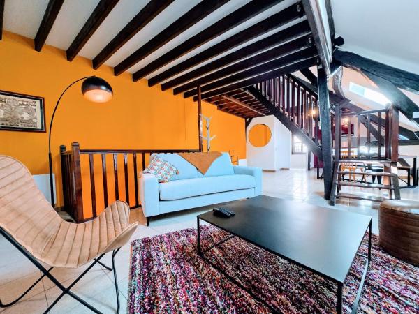 A la foto es mostra l'objecte Grand Icaunais - Bail Partner situat a la ciutat de Auxerre.