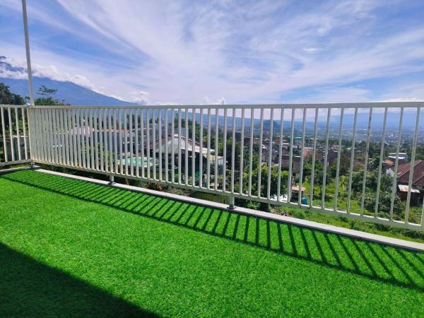 A la foto es mostra l'objecte Villa Srikandi Rayya A8 situat a la ciutat de Tlekung.