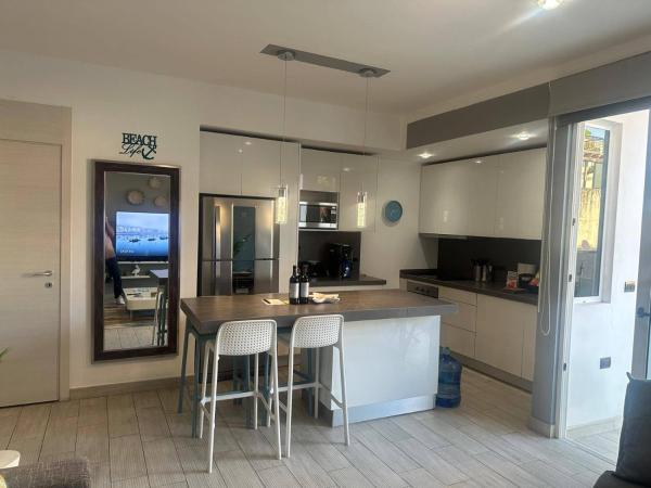 Fotografie 3: Chic Space, Private Balcony, Roof Pool, Good WiFi