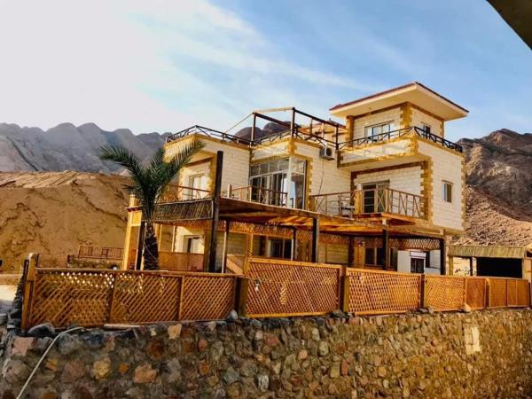 A la foto es mostra l'objecte Dahab Hills Villa Resort situat a la ciutat de Dahab.