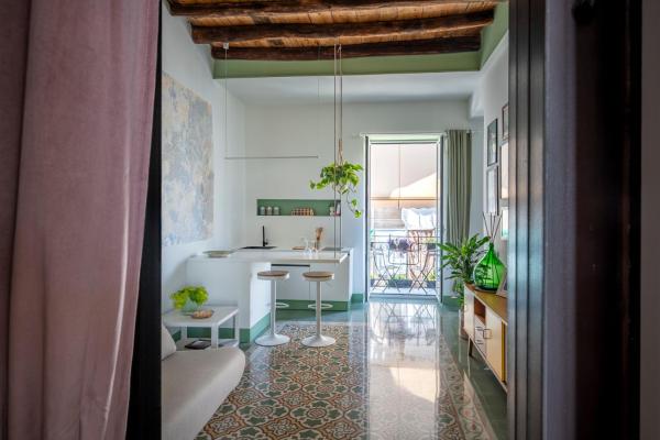 Auf dem Foto ist das Objekt Flowery Floor studio & apartment in der Stadt Palermo zu sehen.
