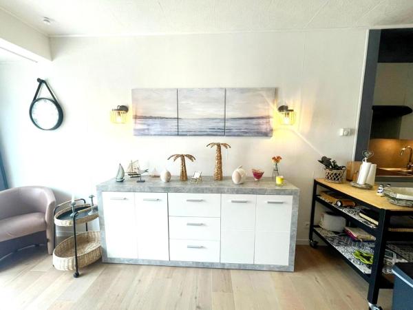 Kuva 5: Studio in Belgium near the Beach