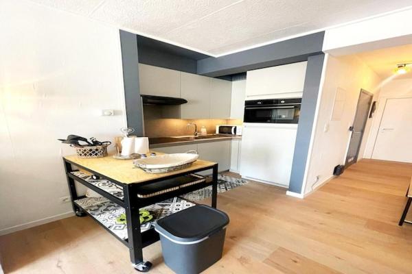 Kuva 3: Studio in Belgium near the Beach