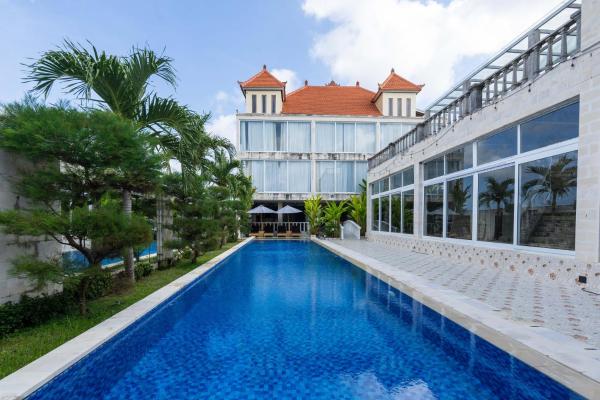 A la foto es mostra l'objecte Power Place Villas & Rooms - Spa, Pool, Cafe situat a la ciutat de Blahbatu.