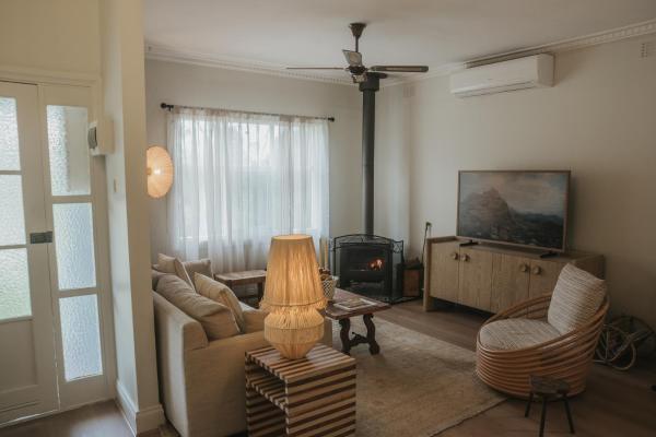 A la foto es mostra l'objecte Harker House situat a la ciutat de Healesville.