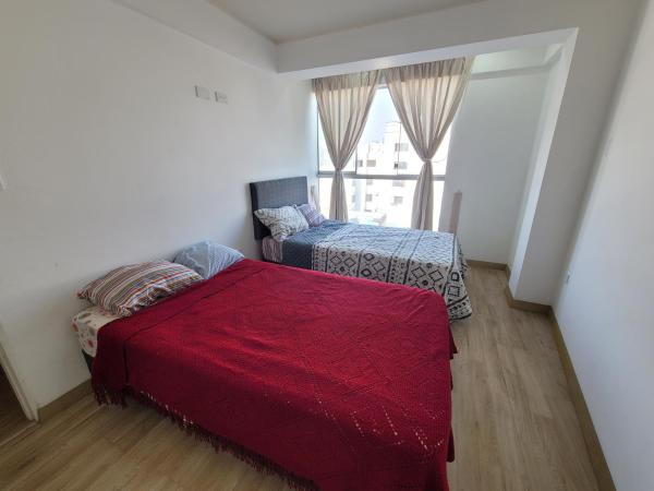 A la foto es mostra l'objecte 1cuarto 2 camas baño privado situat a la ciutat de Lima.