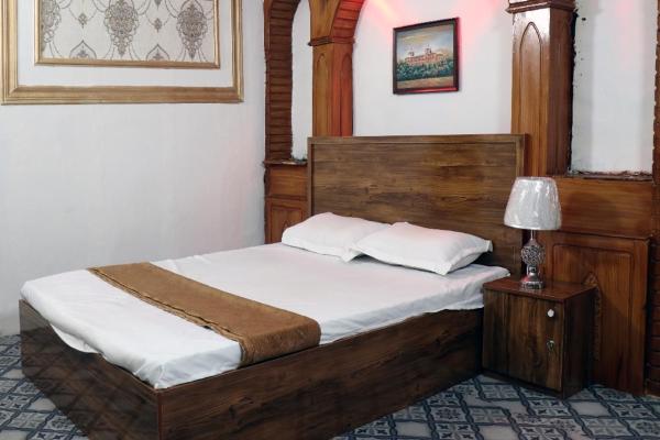 Na zdjęciu widoczny jest obiekt Kabul Abdal Guest House położony w mieście Shahr-e Now.