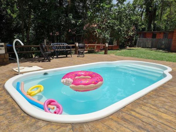 På billedet ses objektet Refúgio Mata Atlântica, Riacho, Piscina, Natureza beliggende i byen Cotia.