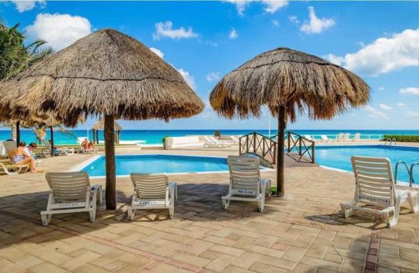 Vaoli Brisas Cancun, Cancún