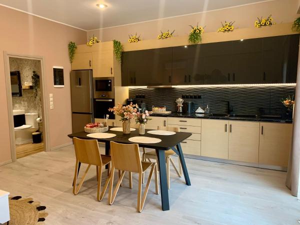 Na foto é possível ver o objeto Mocha Luxury Residence localizado na cidade de Spáta.