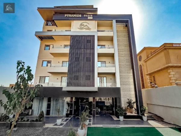 Στη φωτογραφία φαίνεται το αντικείμενο Pyramids Oasis Hotel που βρίσκεται στην πόλη Κάιρο.