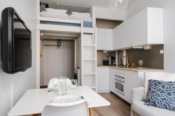 Cozy Renovated Studio in Kallio near Metro Station, Helsinki