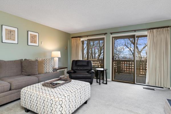 A la foto es mostra l'objecte Stoneridge 26 with Wintergreen Advantage situat a la ciutat de Wintergreen.