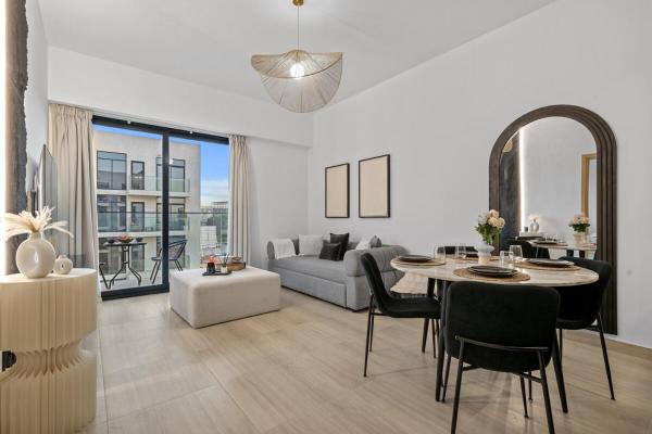 Bilde 4: 1BED in JVC by StayInHomes - 20 mins Business Bay - Parking - Pool -