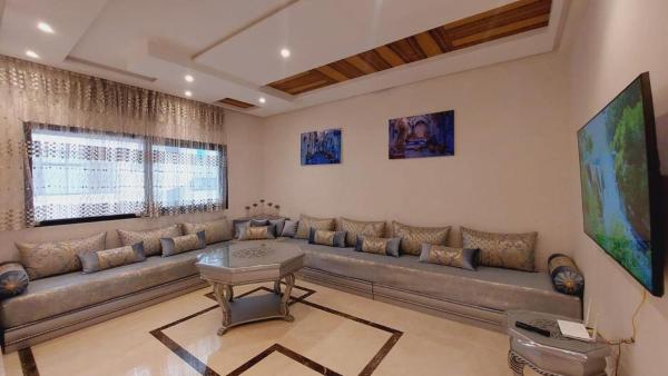 Nella foto è visibile l'oggetto Tanger Apt Near Train & Mall situato nella città di Ouled Khellouf.
