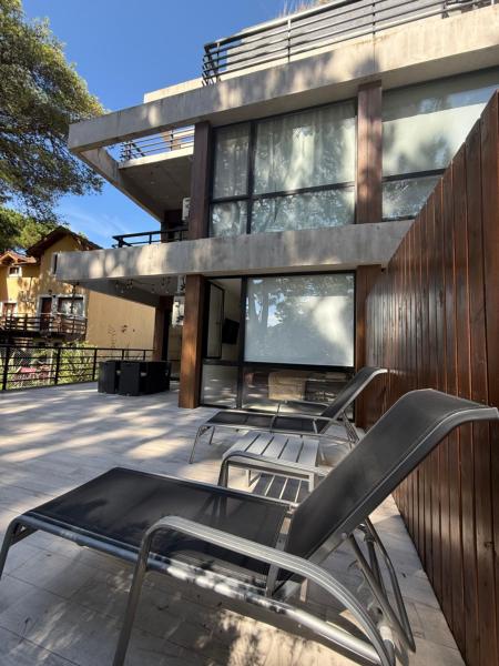 A la foto es mostra l'objecte Departamento Premiun Pinamar Hollywood PD situat a la ciutat de Pinamar.