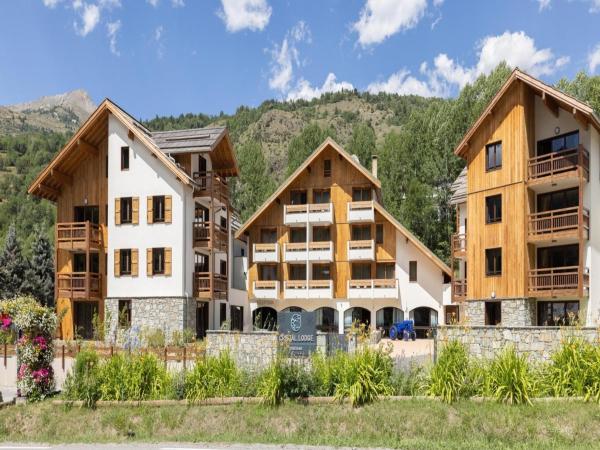 Chalet In Chantemerle With Family Amenities - Serre Chevalier