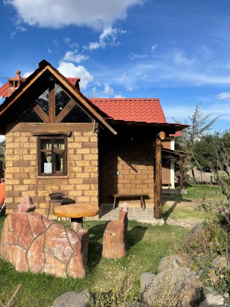 Na zdjęciu widoczny jest obiekt La Casa del Abuelito położony w mieście San Miguel Regla.