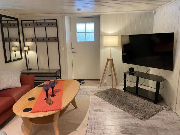 Na zdjęciu widoczny jest obiekt FREDNES COSY RETREAT - One Bedroom Apartment położony w mieście Porsgrunn.