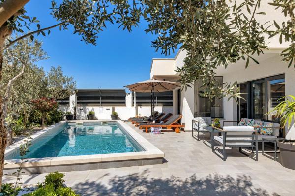 Villa Festina Lente A Luxury Villa In Makarska, Heated Pool - Promajna