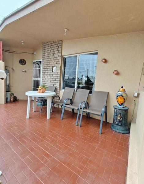 A la foto es mostra l'objecte La Terraza Anáhuac situat a la ciutat de Monterrey.