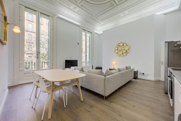 Precioso apartamento en Rambla Cataluña 35, Barcelona