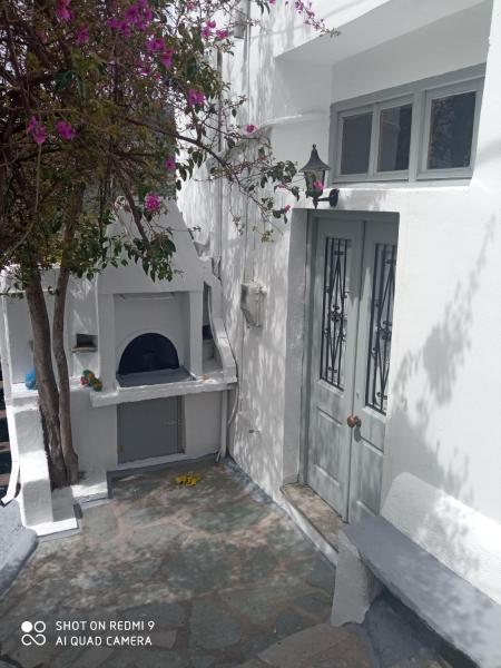 La photo montre l'objet Θέτιδα House situé dans la ville de Skyros.