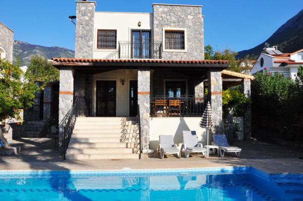 På billedet ses objektet Olive Villa Ovacik beliggende i byen Fethiye.