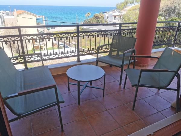 A la foto es mostra l'objecte Oliana Apartments situat a la ciutat de Panormos Rethymno.