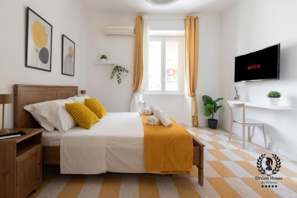 Dream House Re di Roma - 50mt to Metro Station, central position, 4pax, 2bdr, Rome