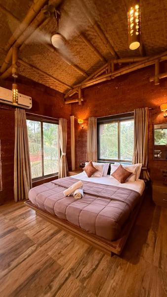 A la foto es mostra l'objecte Kashid Boutique Resort situat a la ciutat de Dānde.
