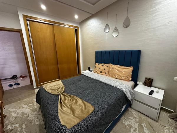 Nella foto è visibile l'oggetto Appartement Familial Spacieux Confort et Tranquillité Assurés situato nella città di Ouled Khellouf.